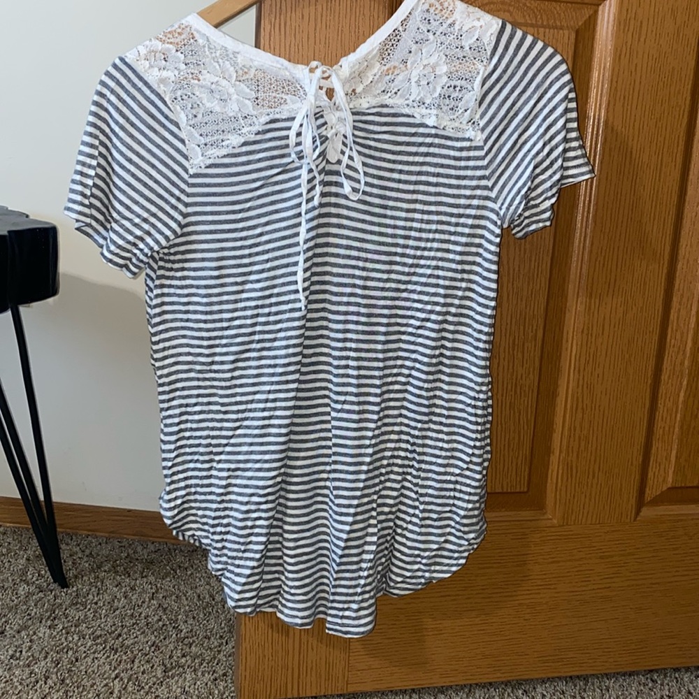 Womens pocket tee